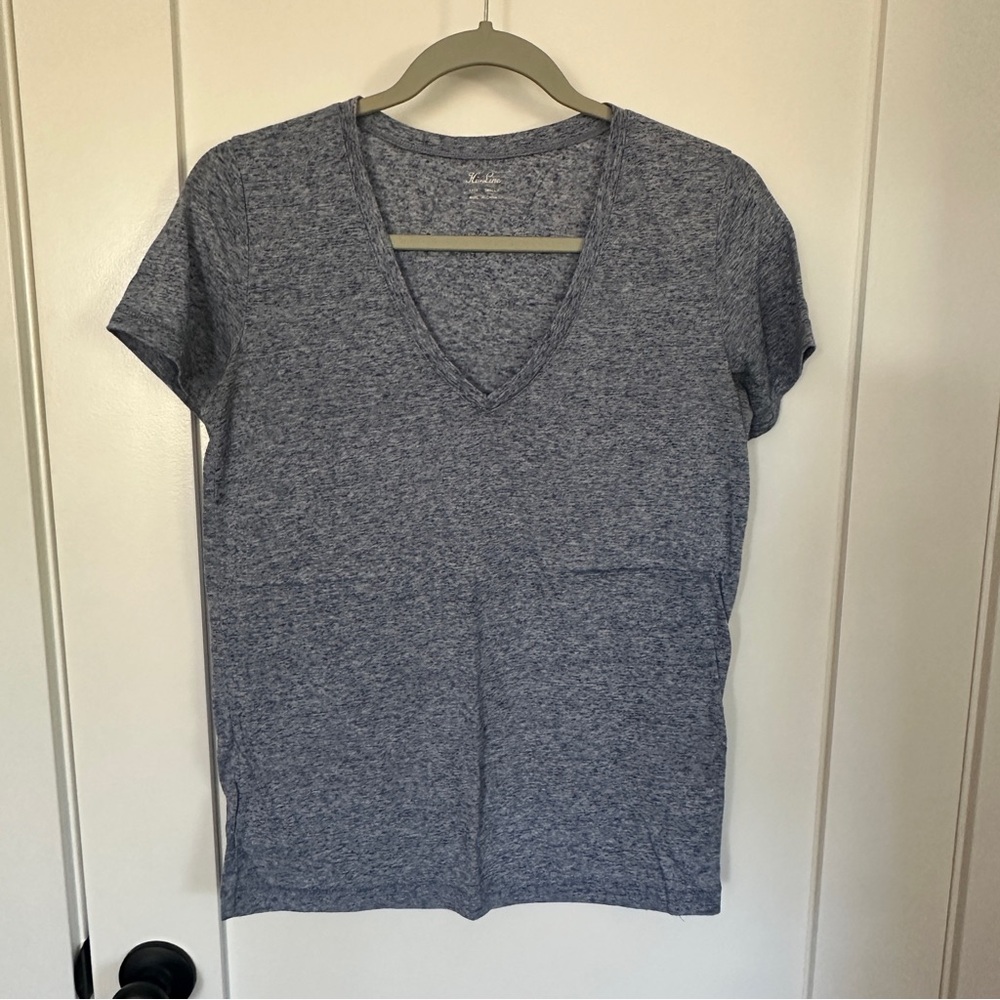Madewell blue v-neck t-shirt, S, GUC